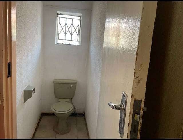 3 BEDROOM HOUSE FOR SALE IN MANKWENG